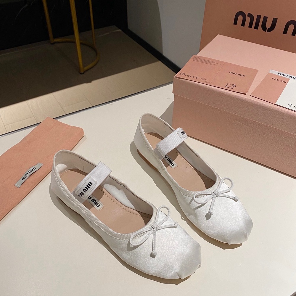 Miu Miu Women's Ballet Flats - Picture 2 of 8